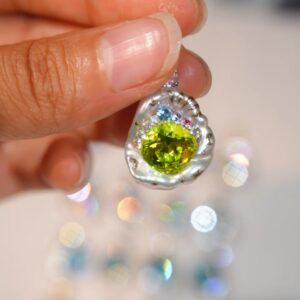 Peridot Pearl Pendant